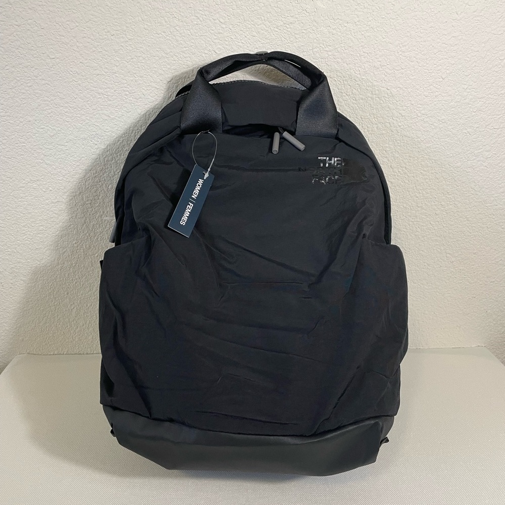 NWT The North Face Women’s Never Stop 20L Daypack, Black (PREVIOUS SEASON)